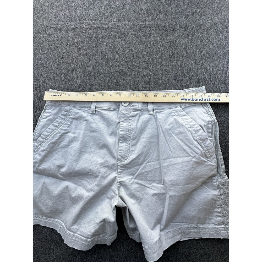 Eddie Bauer Shorts Womens Size 18 Light Gray Pockets Flat Front‎ Stretch Casual - Picture 5 of 11